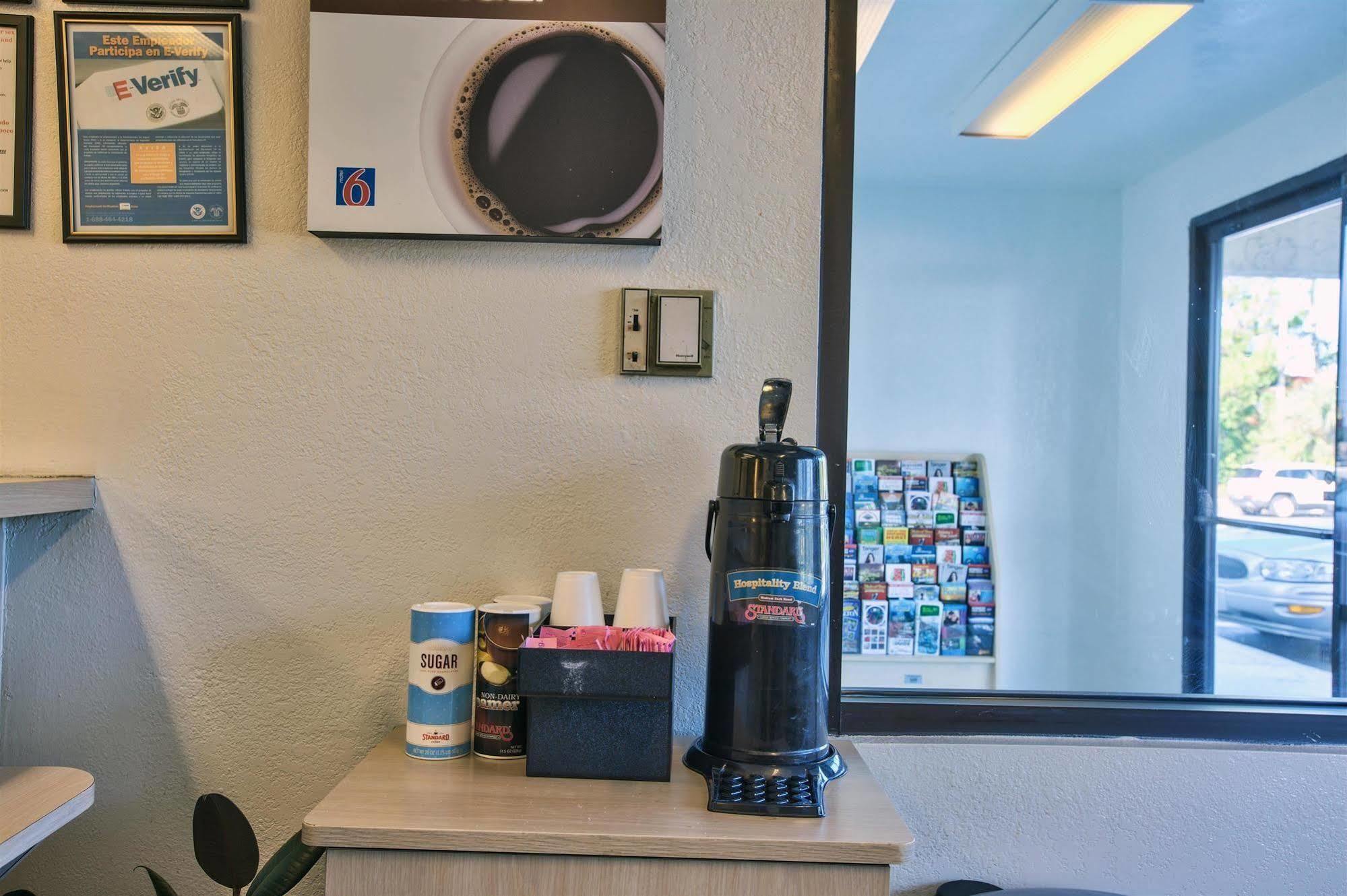 Motel 6-Valdosta, Ga - University Екстериор снимка