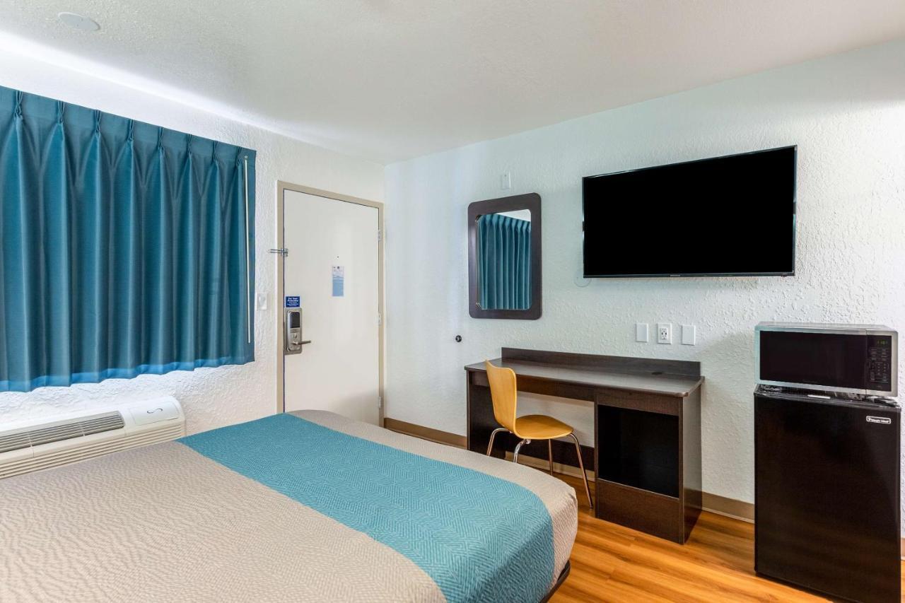 Motel 6-Valdosta, Ga - University Екстериор снимка